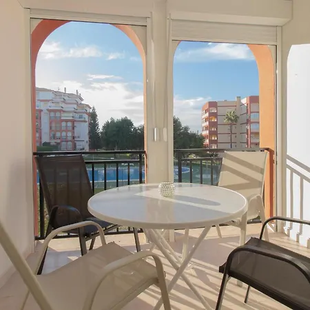 公寓 2 Bedroom Lovely In 托雷维耶哈
